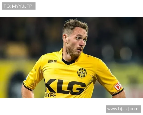 精英队迎战格拉夫夏普力争胜利展现团队实力与战术风采